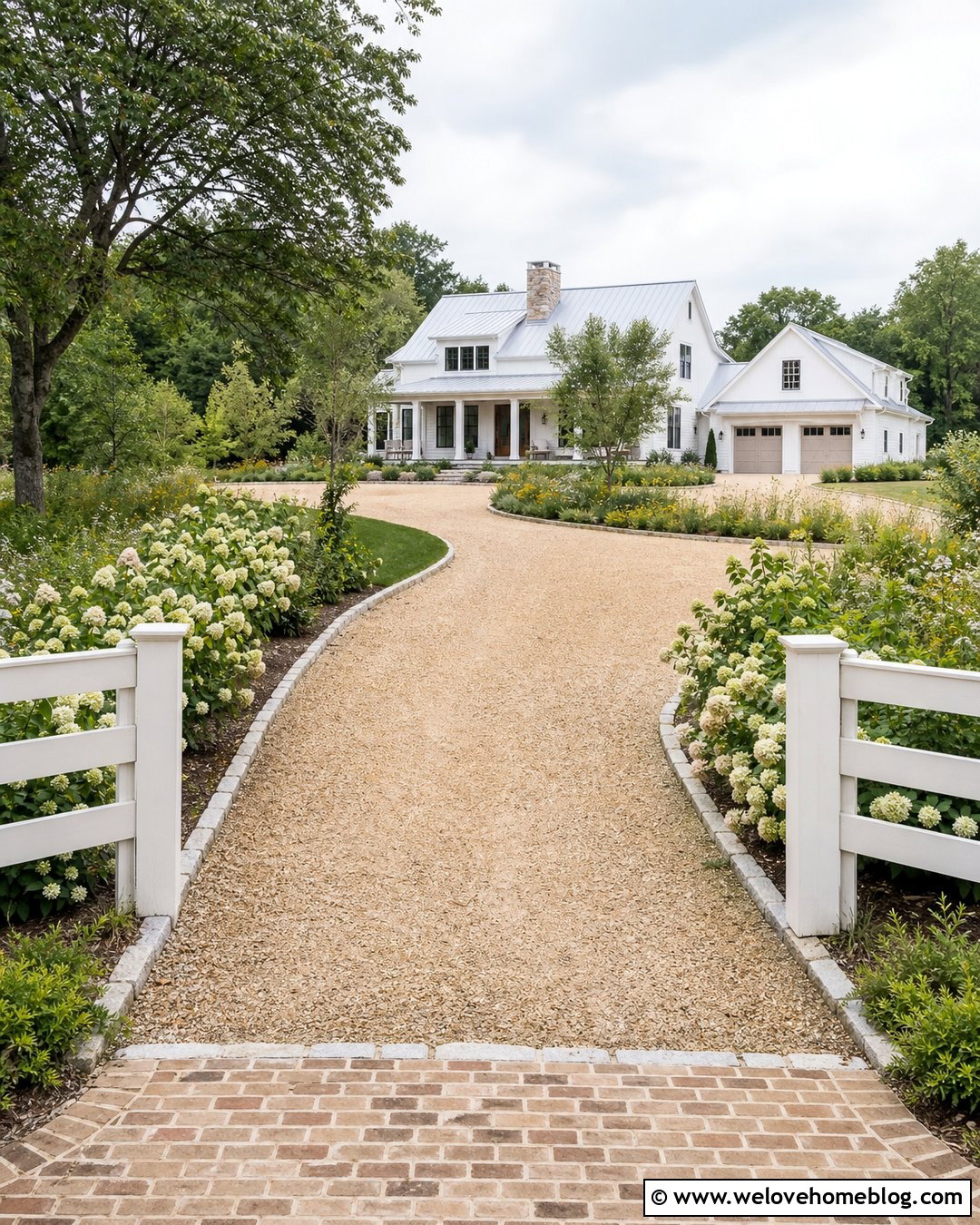 Long Crushed Stone Driveway With Farmhouse Landscaping - 45 long driveway ideas