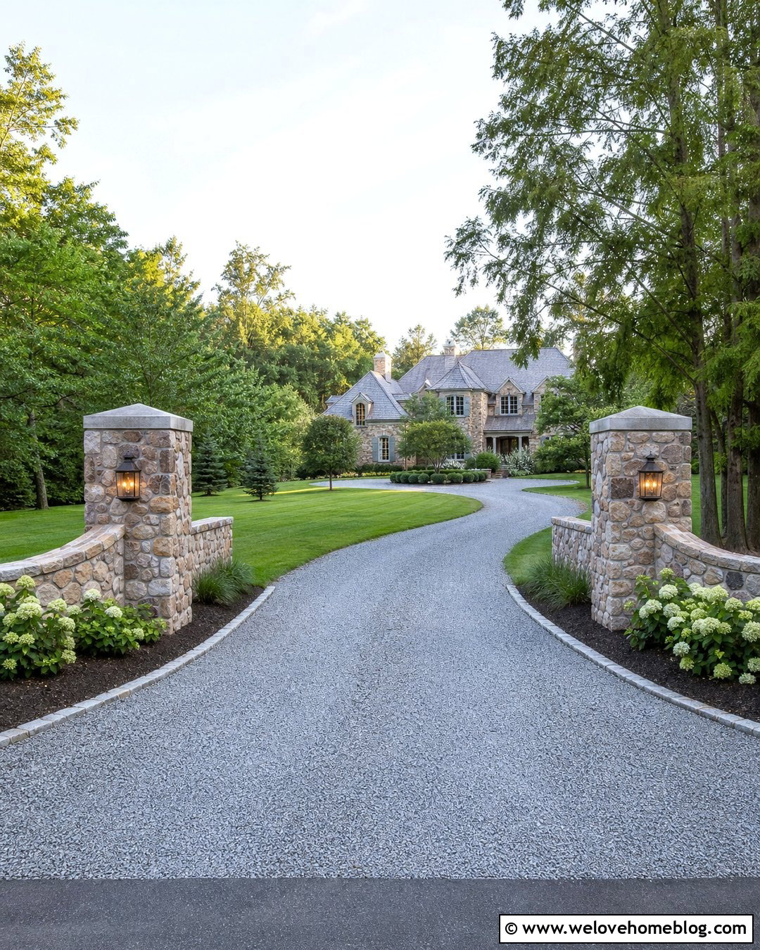 Mansion Driveway Entrance With Stone Pillars - 25 mansion driveway entrance ideas