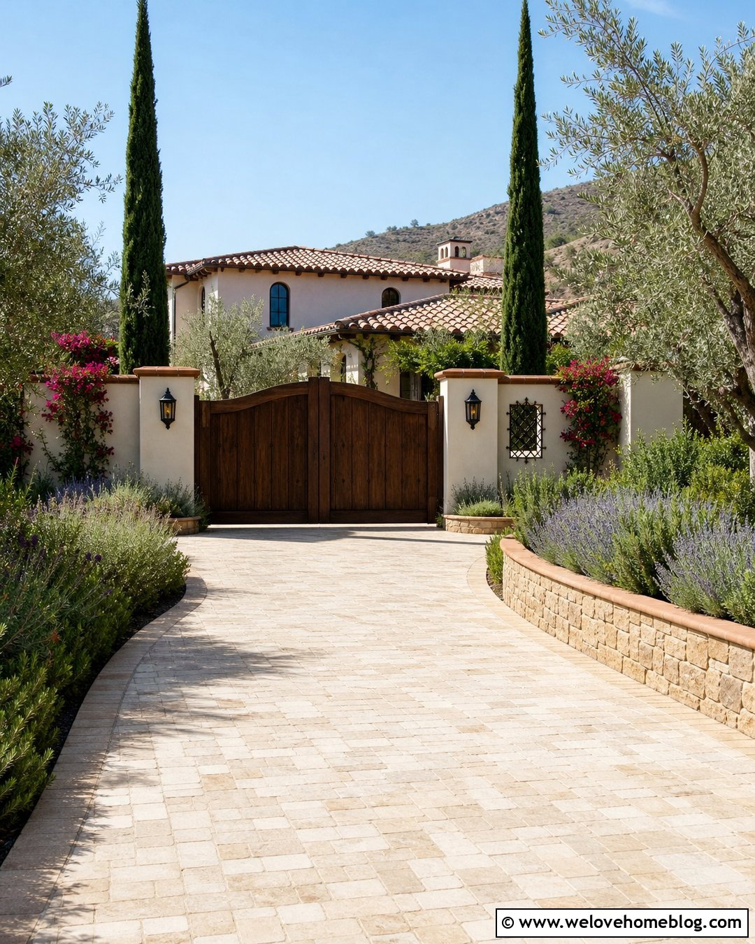 Mediterranean Driveway Gate - 25 Driveway Entrance Gate Ideas