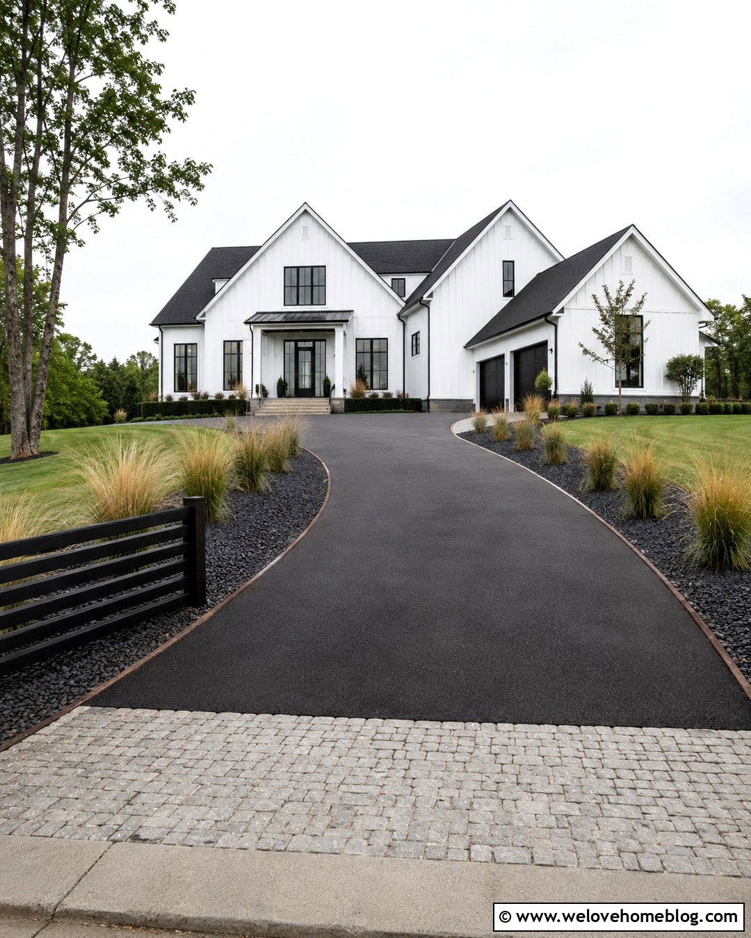 Minimalist Asphalt Driveway Entrance - 20 Minimalist Driveway Entrance Ideas