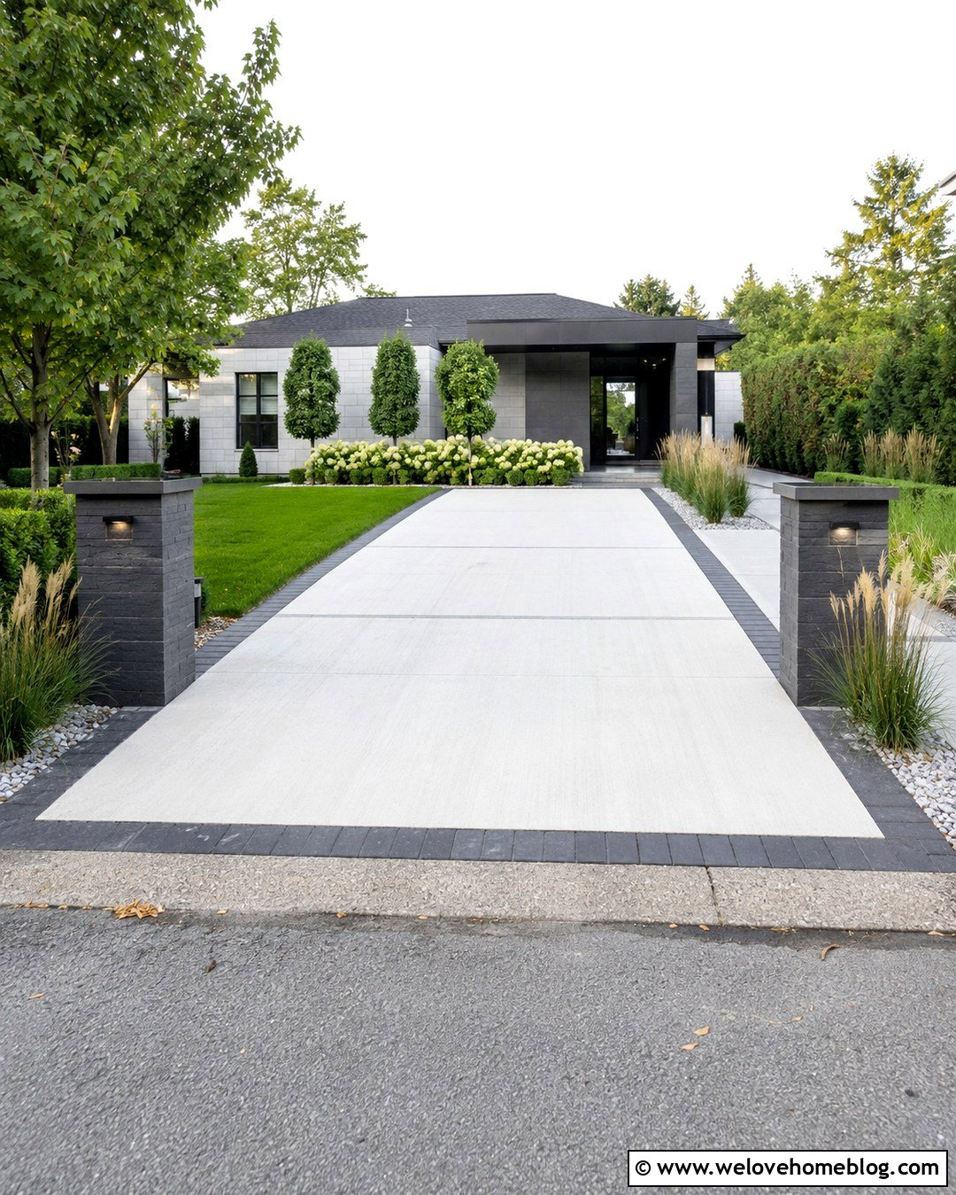 Modern Concrete Driveway Entrance With Stone Pillars - 20 Front Driveway Entrance Modern Ideas