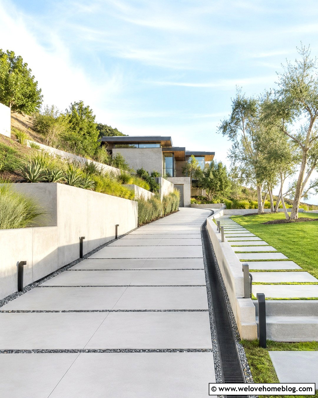 Modern Concrete Panel Hillside Driveway - 20 Hillside Driveway Ideas