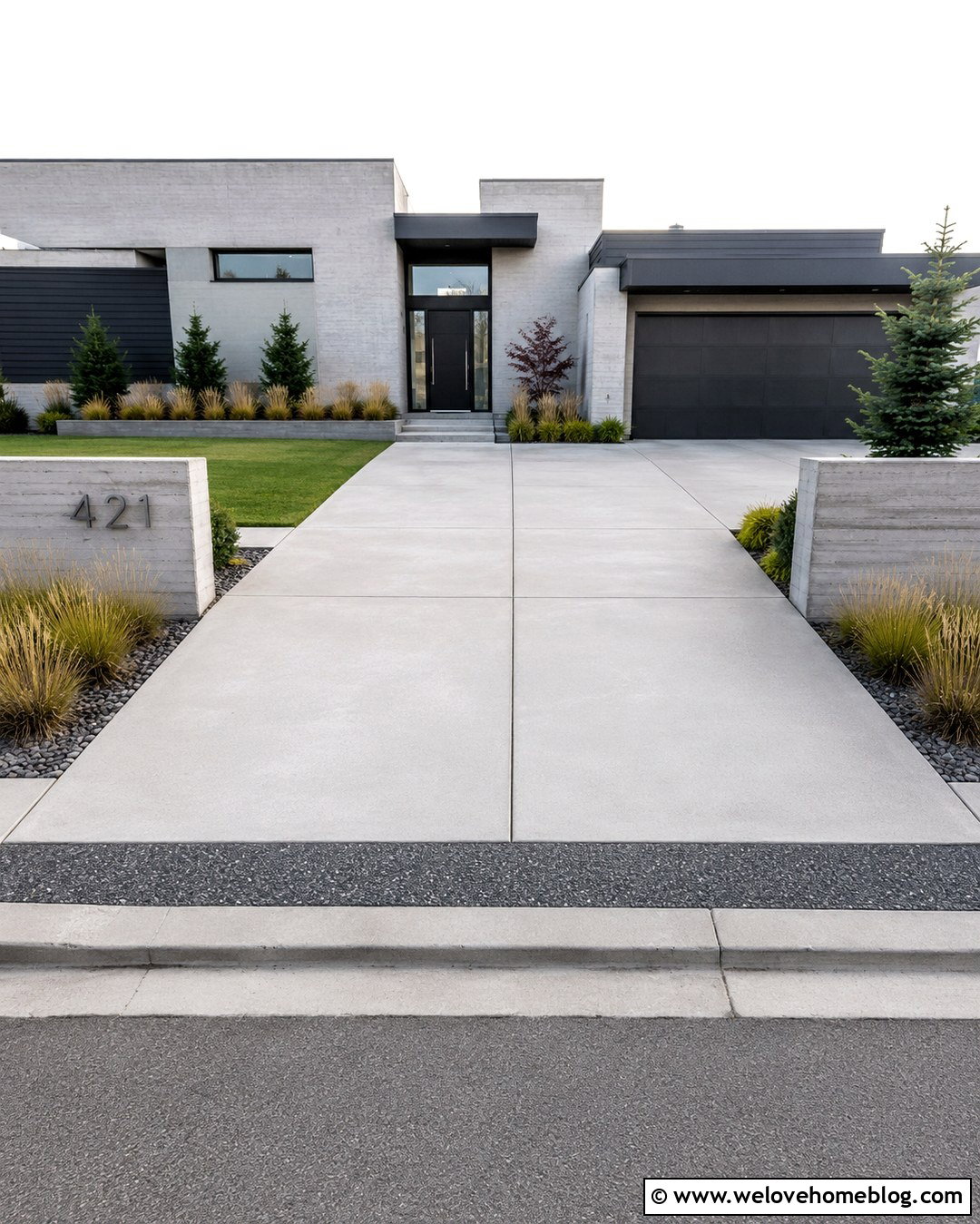 Modern Driveway Entrance With Concrete Walls - 20 Modern Driveway Design Entrance Ideas