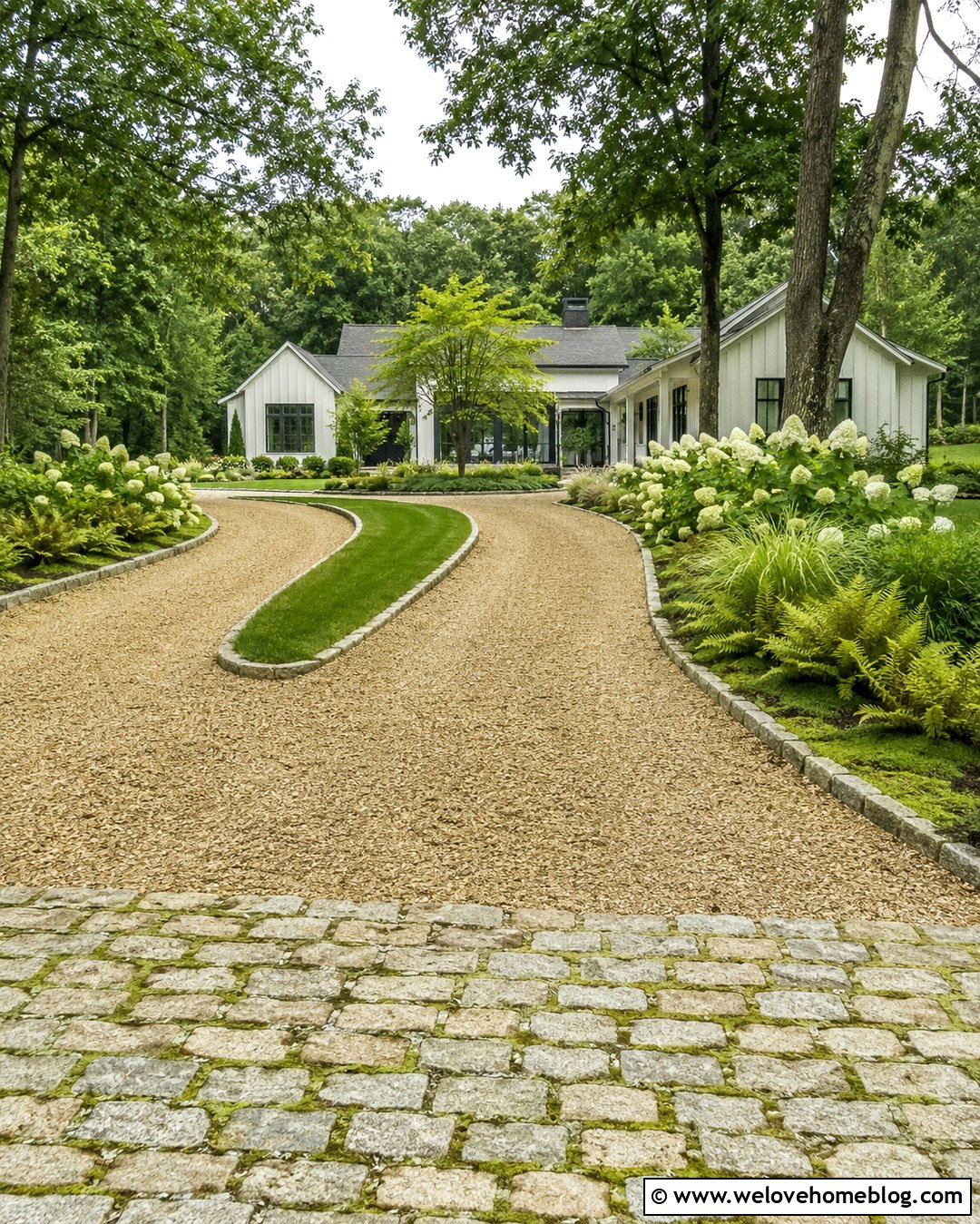 Moss Gravel Driveway - 20 moss driveway ideas