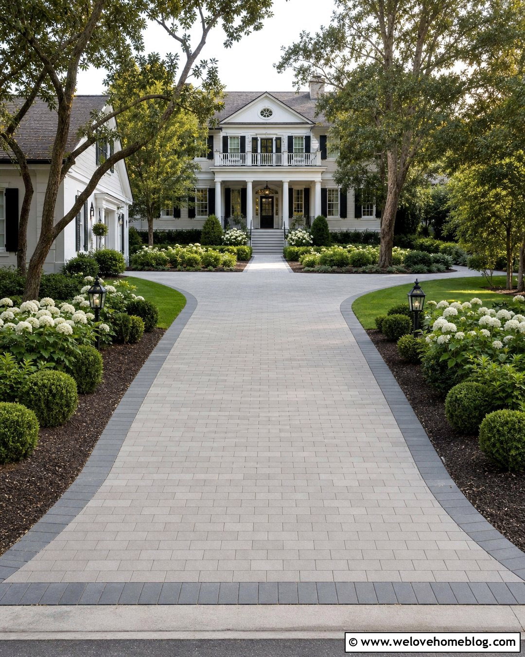 Paver Driveway With Bluestone Border - 20 Lowcountry Paver Driveway Ideas