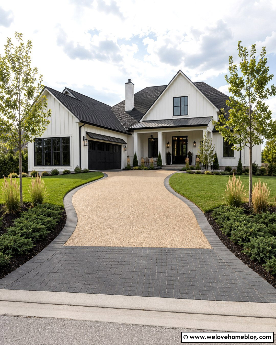 20 Driveway Lining Ideas for a Polished, Welcoming Entrance
