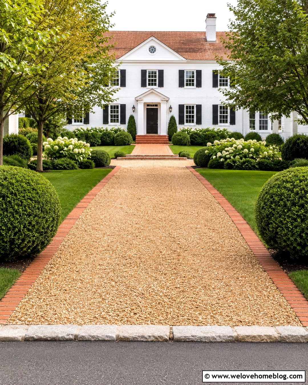 Pea Gravel Driveway With Brick Edging - 20 Gravel Driveway Landscaping Edging Ideas