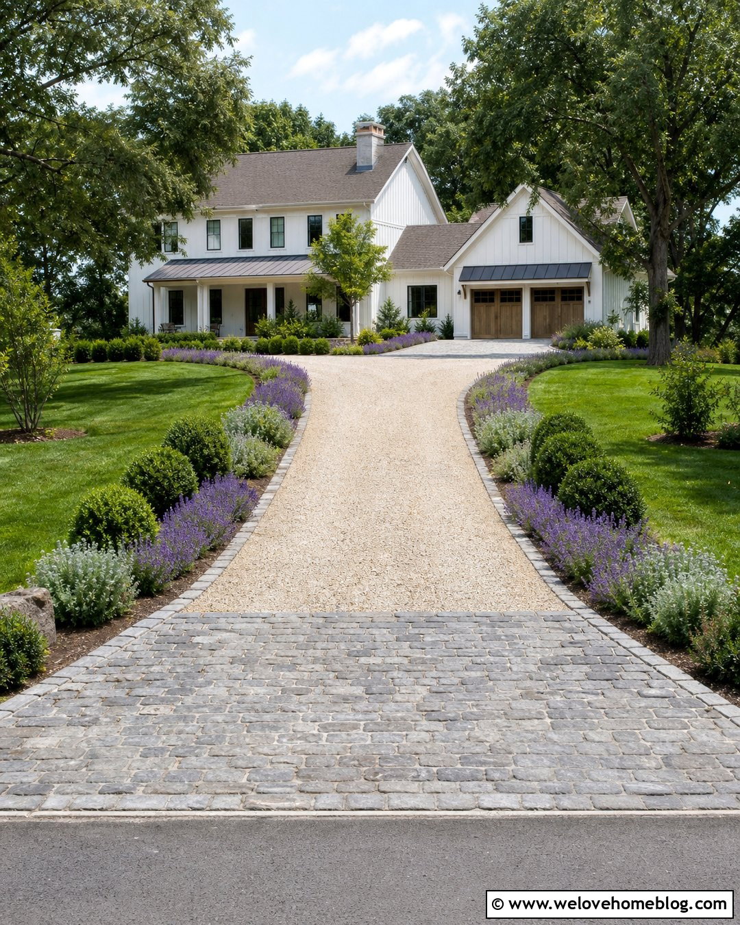 Pea Gravel Driveway With Cobblestone Apron - 25 Elegant Driveway Ideas