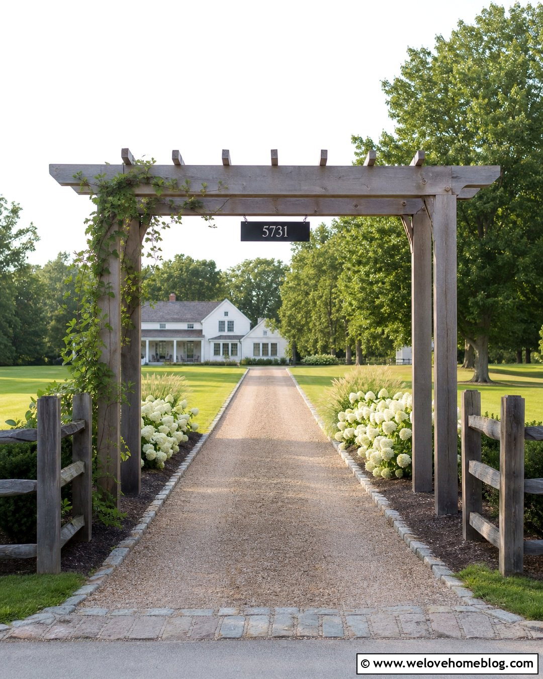 30 Driveway Sign Ideas to Give Your Entrance Personality