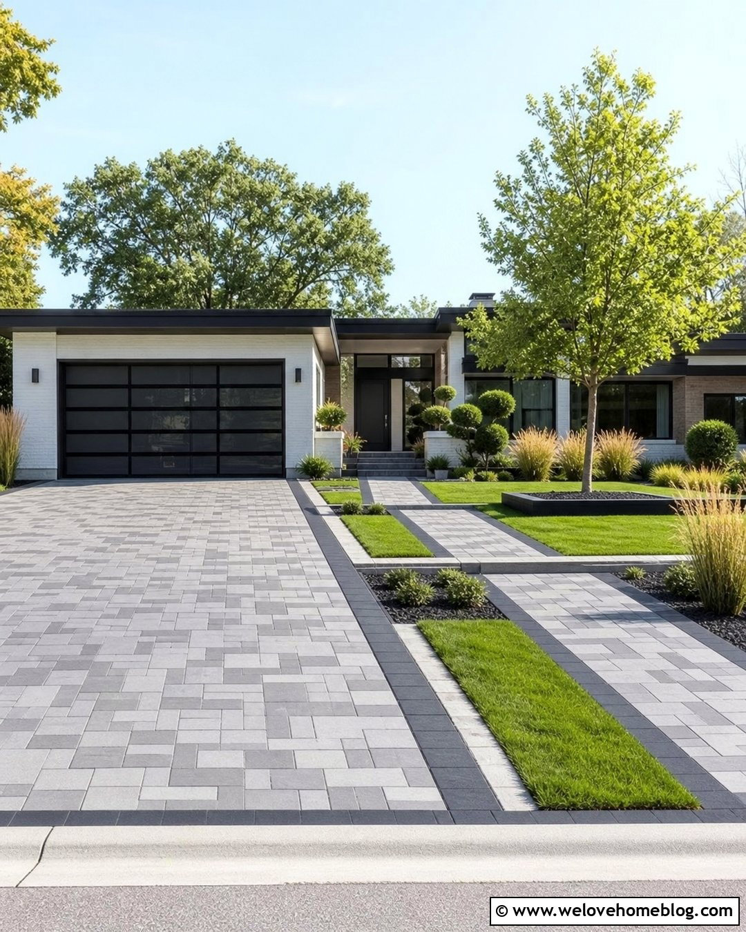 Permeable Paver Driveway With Geometric Pattern - 30 Permeable Pavers Driveways Ideas