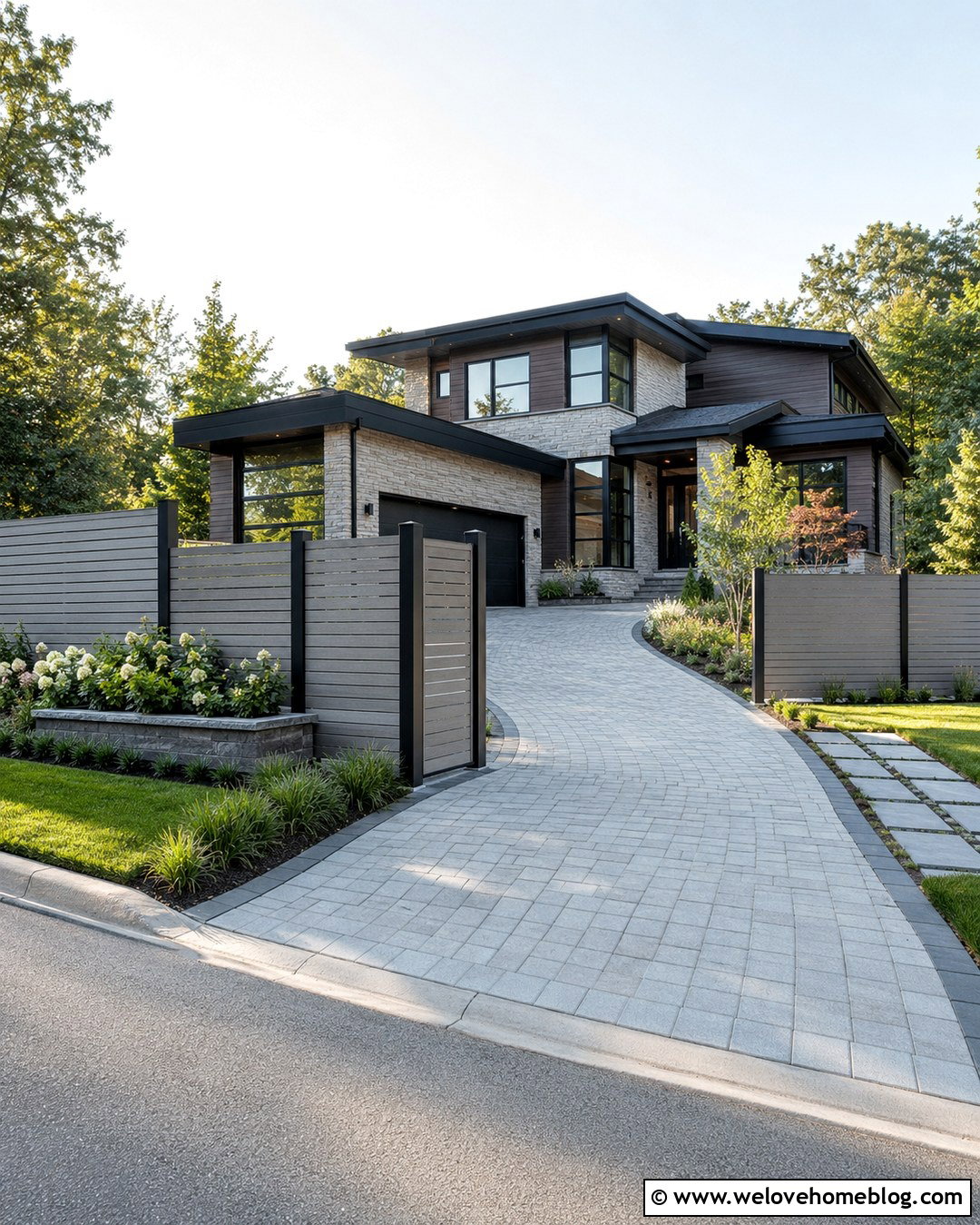 Pivot Gate Driveway Fencing - 20 Contemporary Driveway Fencing Ideas