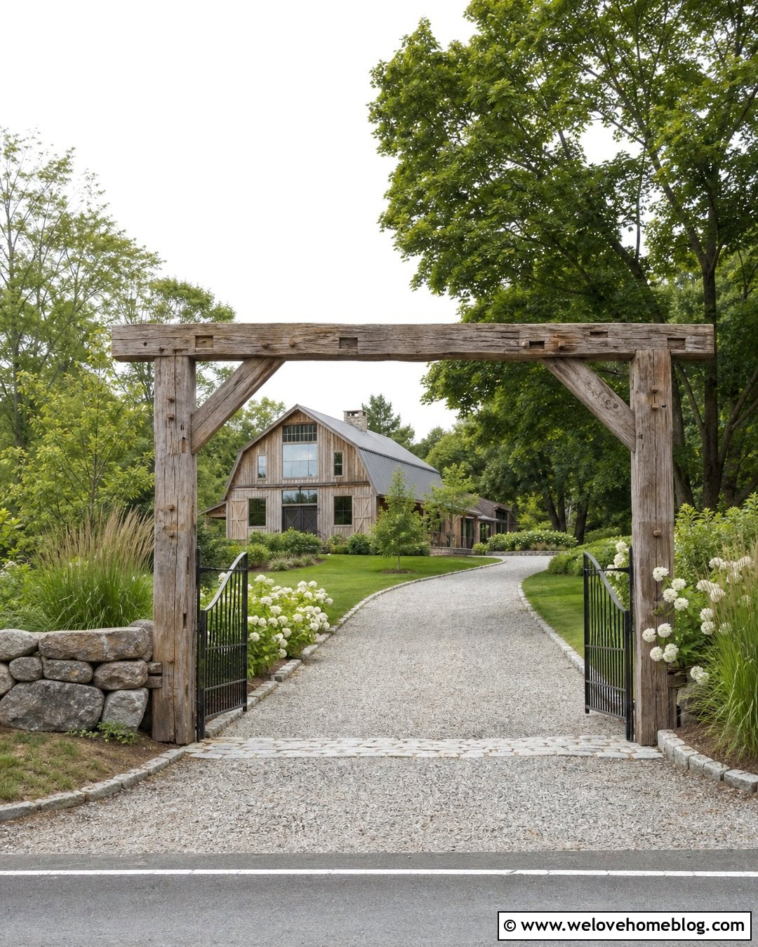 Reclaimed Timber Frame Driveway Entrance - 20 Timber Frame Driveway Entrance Ideas