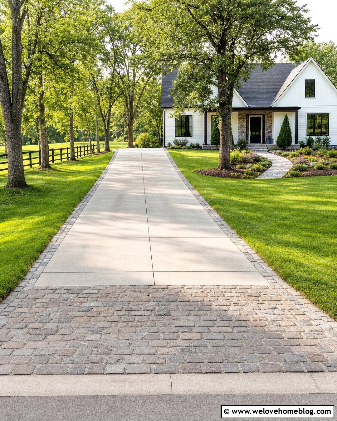 Saw Cut Concrete Driveway With Cobblestone Apron - 20 Saw Cut Concrete Driveway Designs Ideas