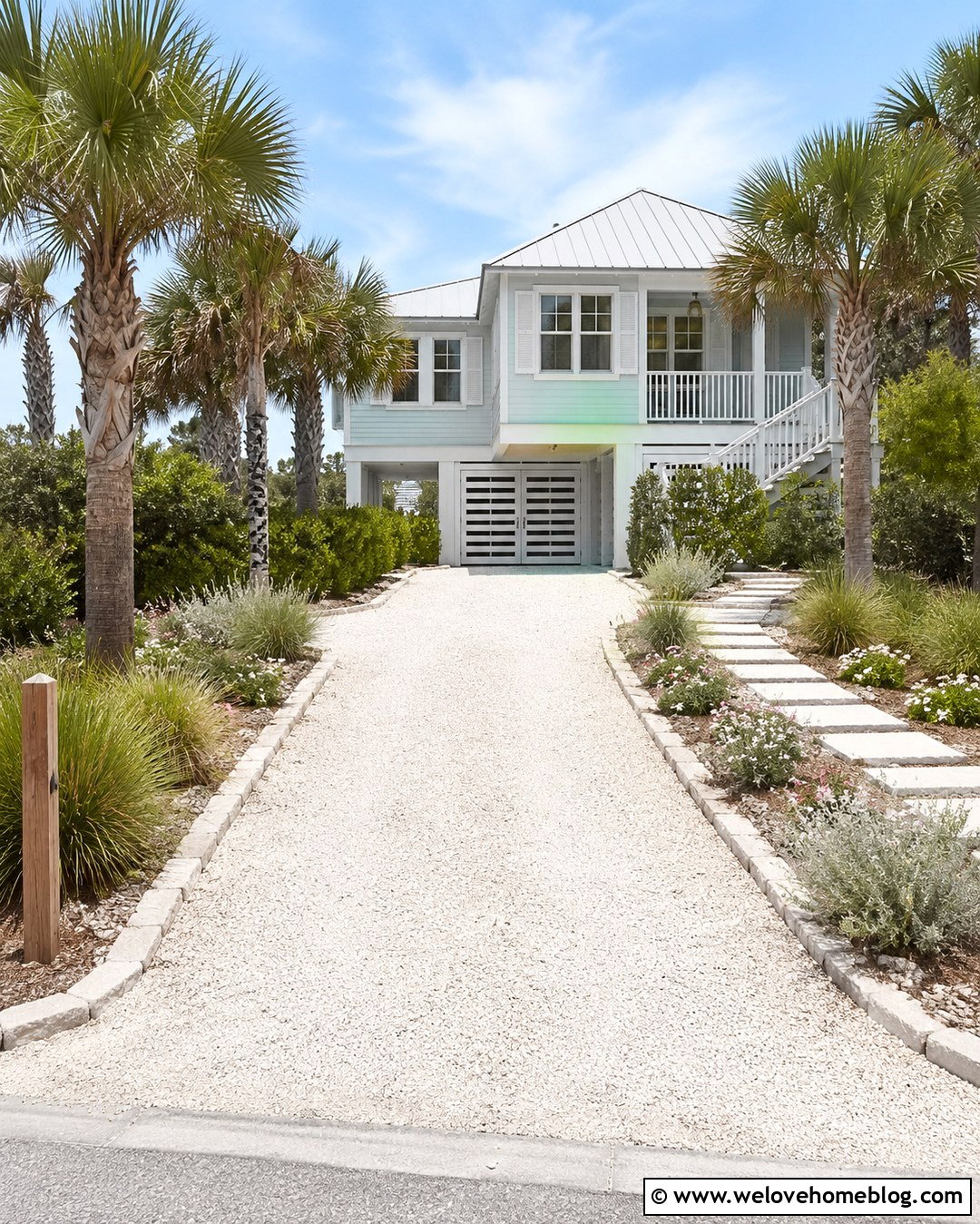 Shell Palm Tree Driveway - 20 Driveway With Palm Trees Ideas