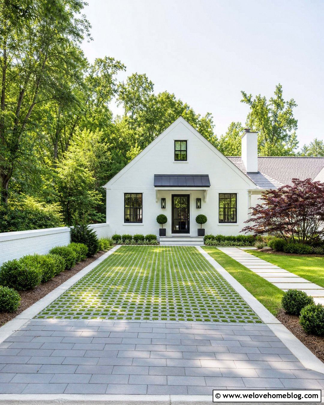 Short Driveway With Grass Grid Pavers - 25 short driveway ideas