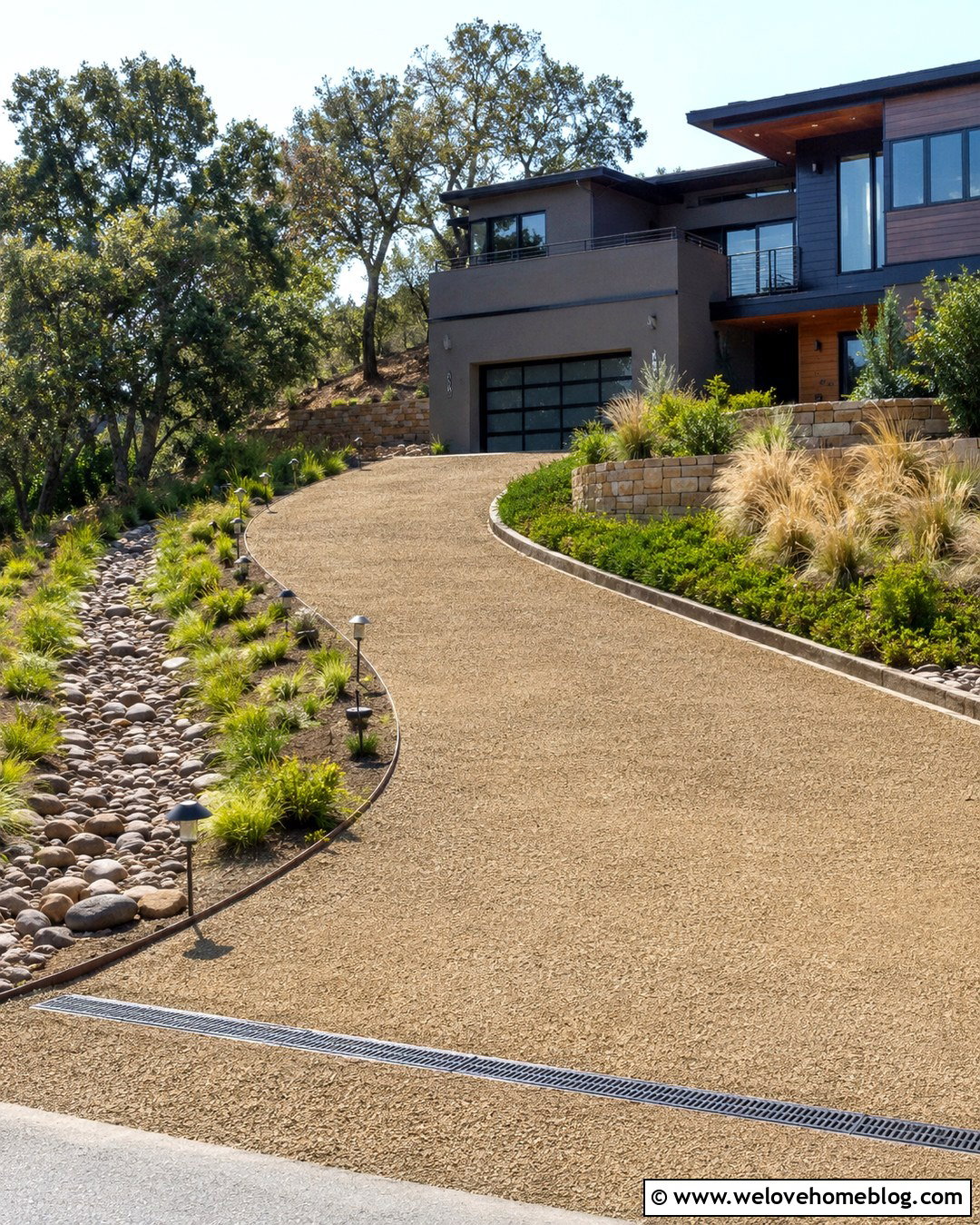Sloped California Gold Gravel Driveway With Drainage - 20 California Gold Gravel Driveway Ideas