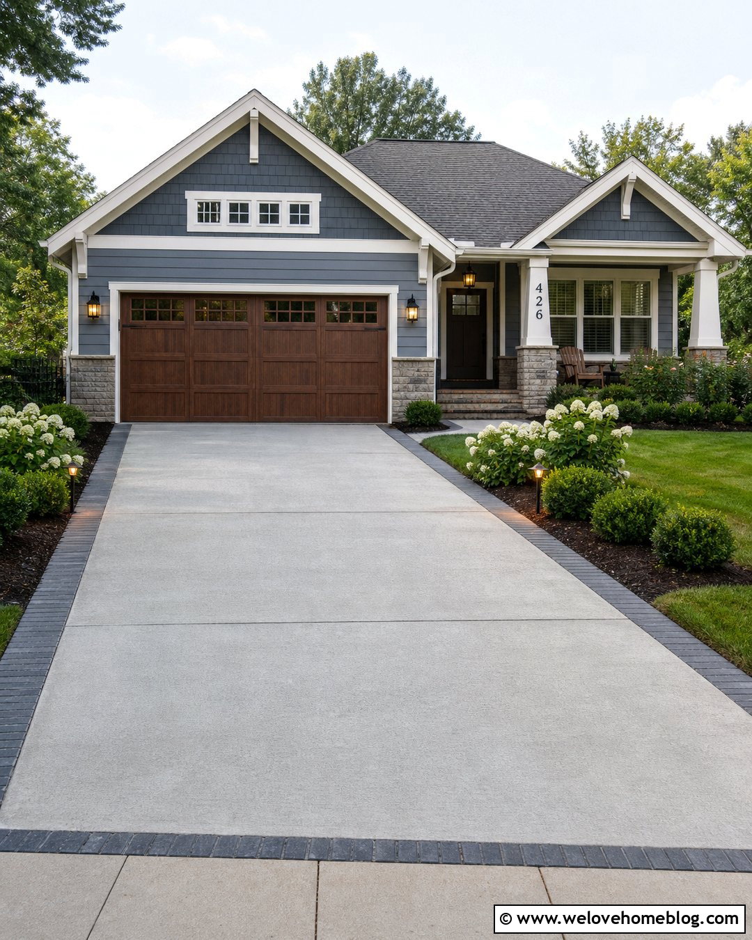 Small Driveway With Garage Wall Lighting - 20 Lighted Driveway Ideas