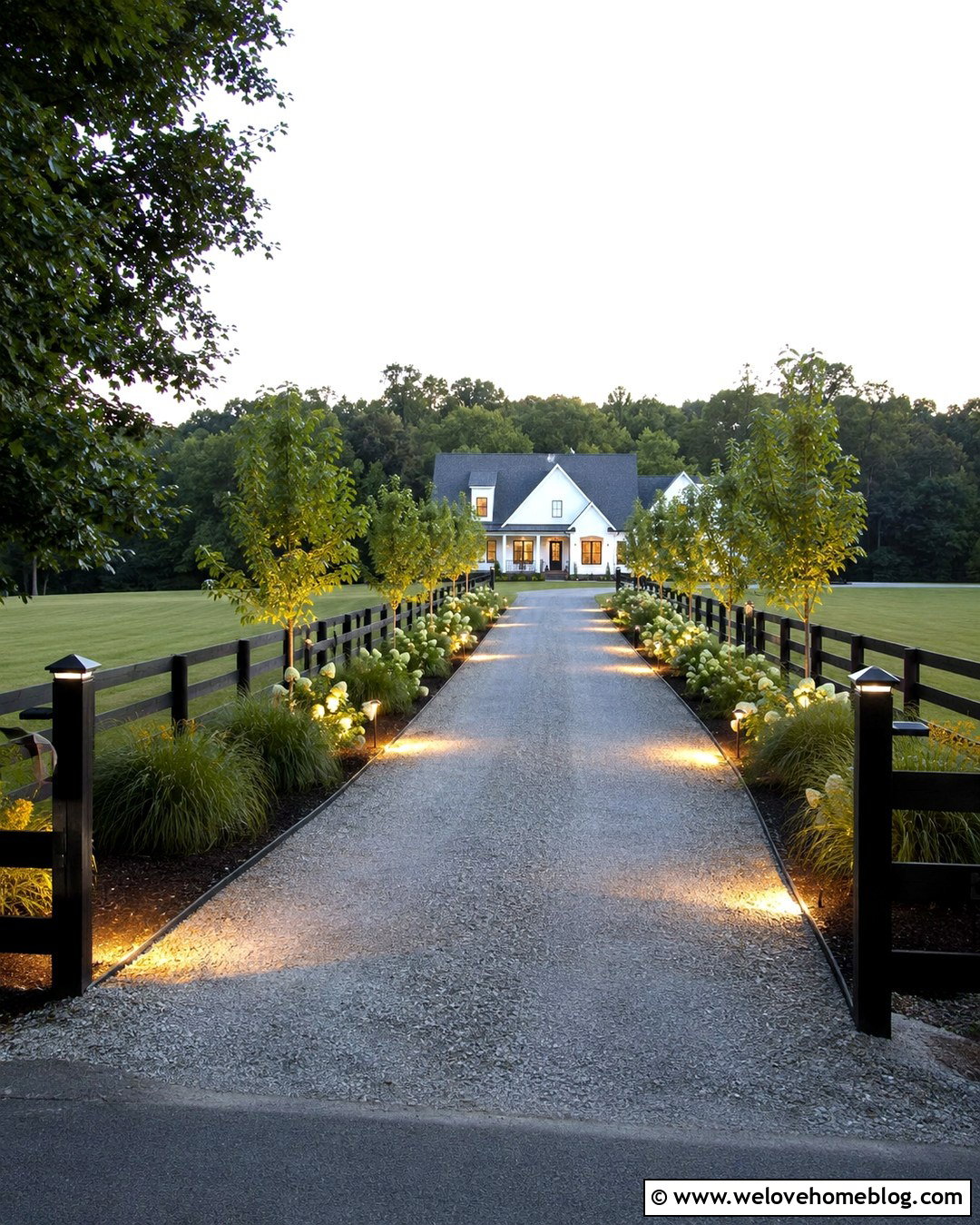 Solar Driveway Fence Lights - 20 Solar Driveway Ideas
