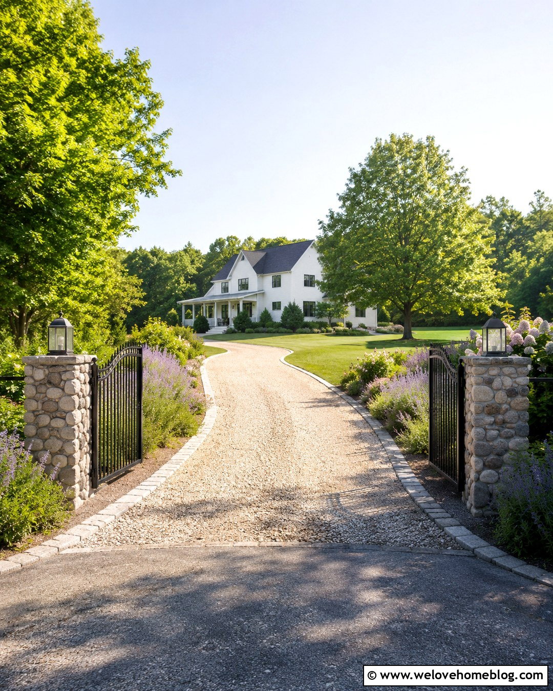 Solar Driveway Gate Lights - 20 Solar Driveway Ideas