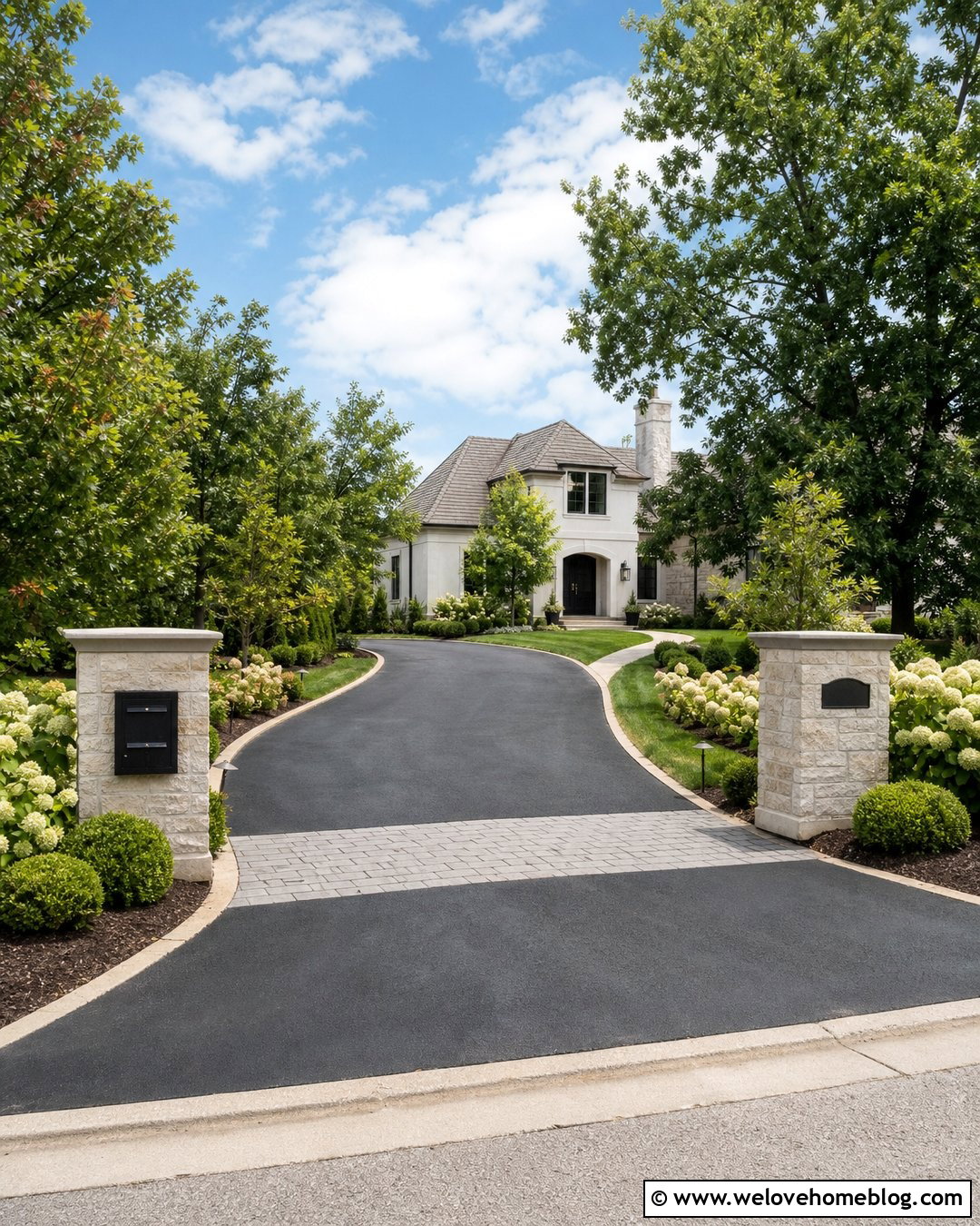 Stone Columns With Mailbox And Address Sign - 25 Stone Columns Driveway Ideas