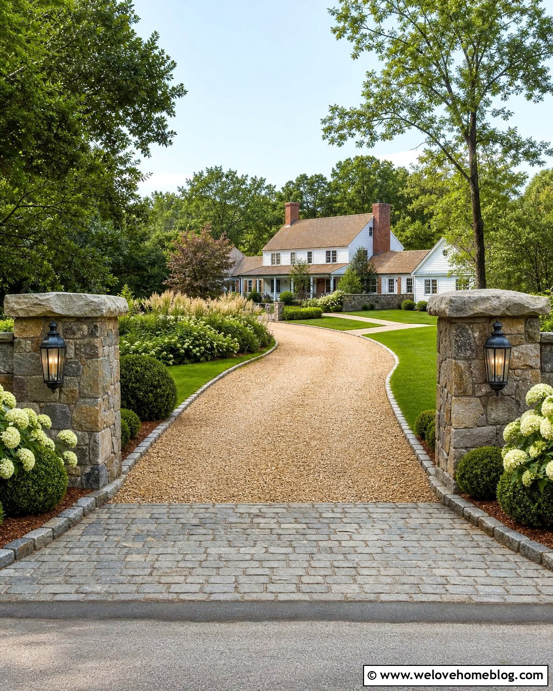 Stone Pillar Driveway Entrance With Gravel - 20 Stylish Driveway Entrance Design Ideas