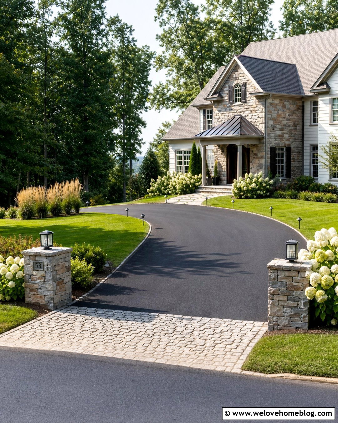 Stone Pillar Entrance With Solar Lantern Markers - 20 Driveway Markers Entrance Solar Lights Ideas