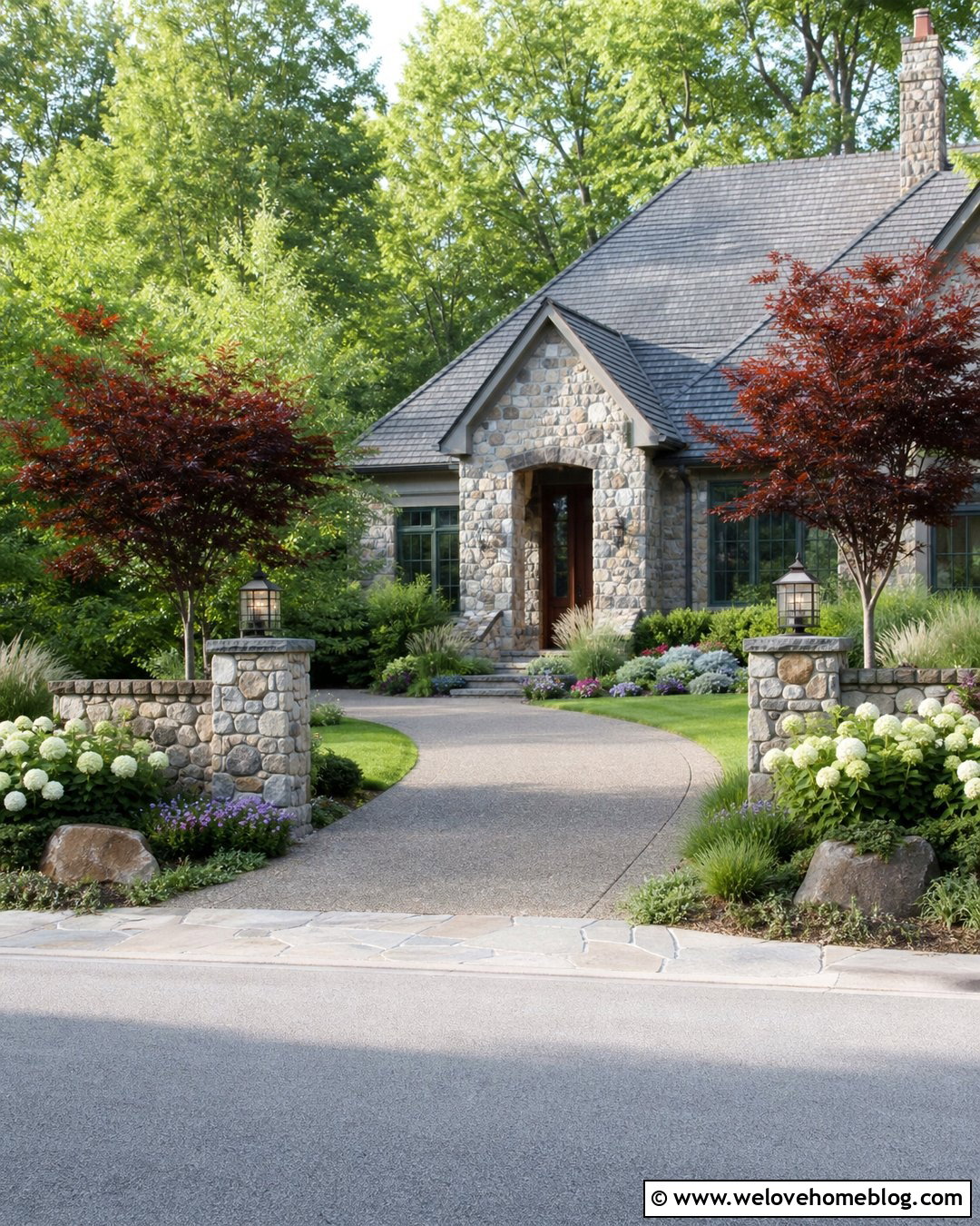 Stone Pillar Tree Driveway Entrance - 25 Tree Driveway Entrance Ideas