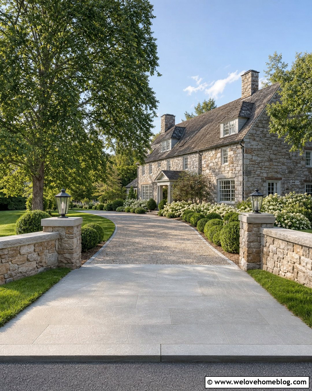 25 Old Money House Driveway Ideas for Quiet Luxury Curb Appeal