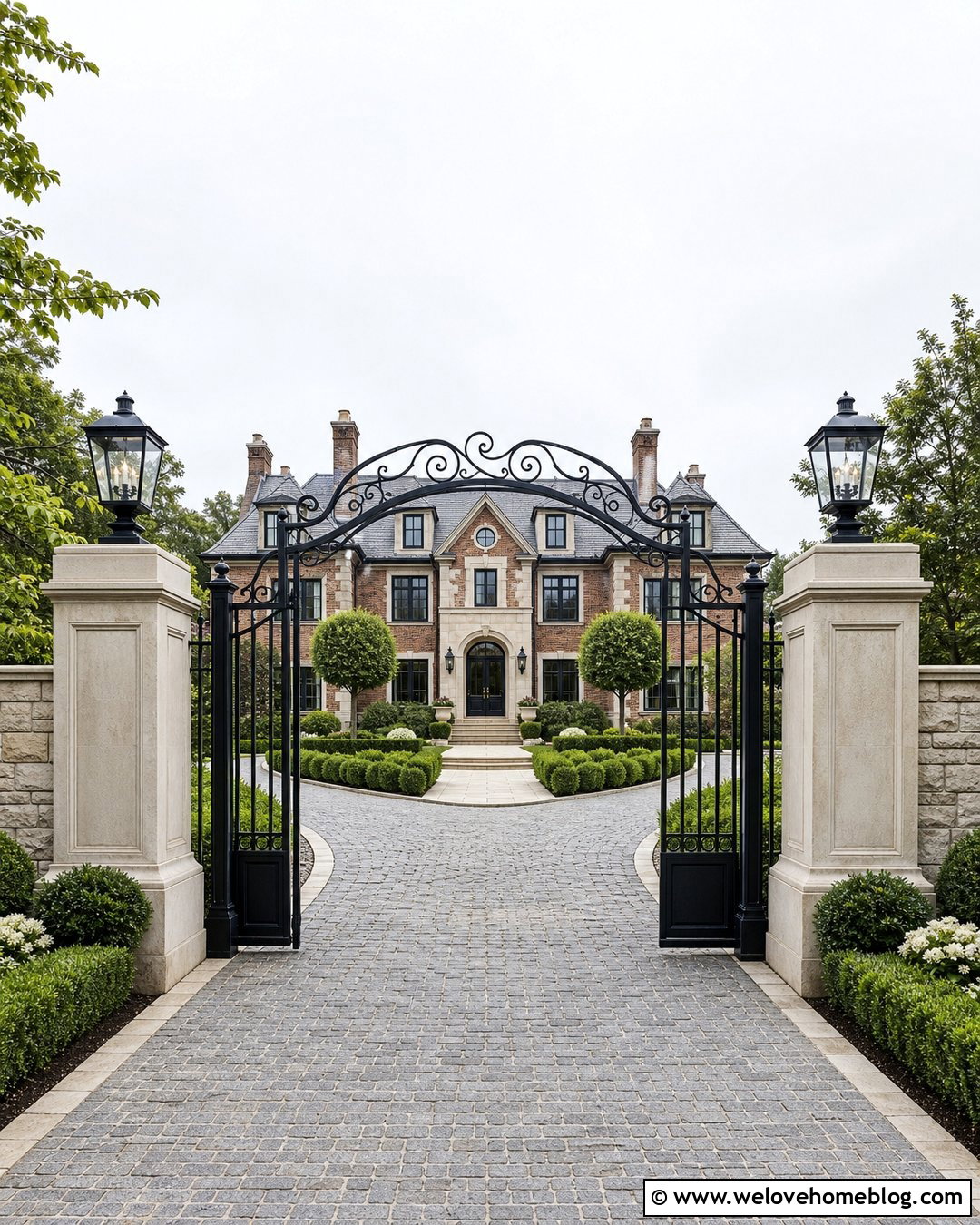 Traditional Estate Driveway Gate - 45 Driveway Gate Ideas