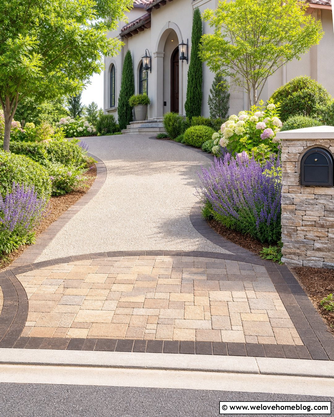 Tumbled Paver Apron With Curved Driveway - 20 Paver Apron Driveway Ideas