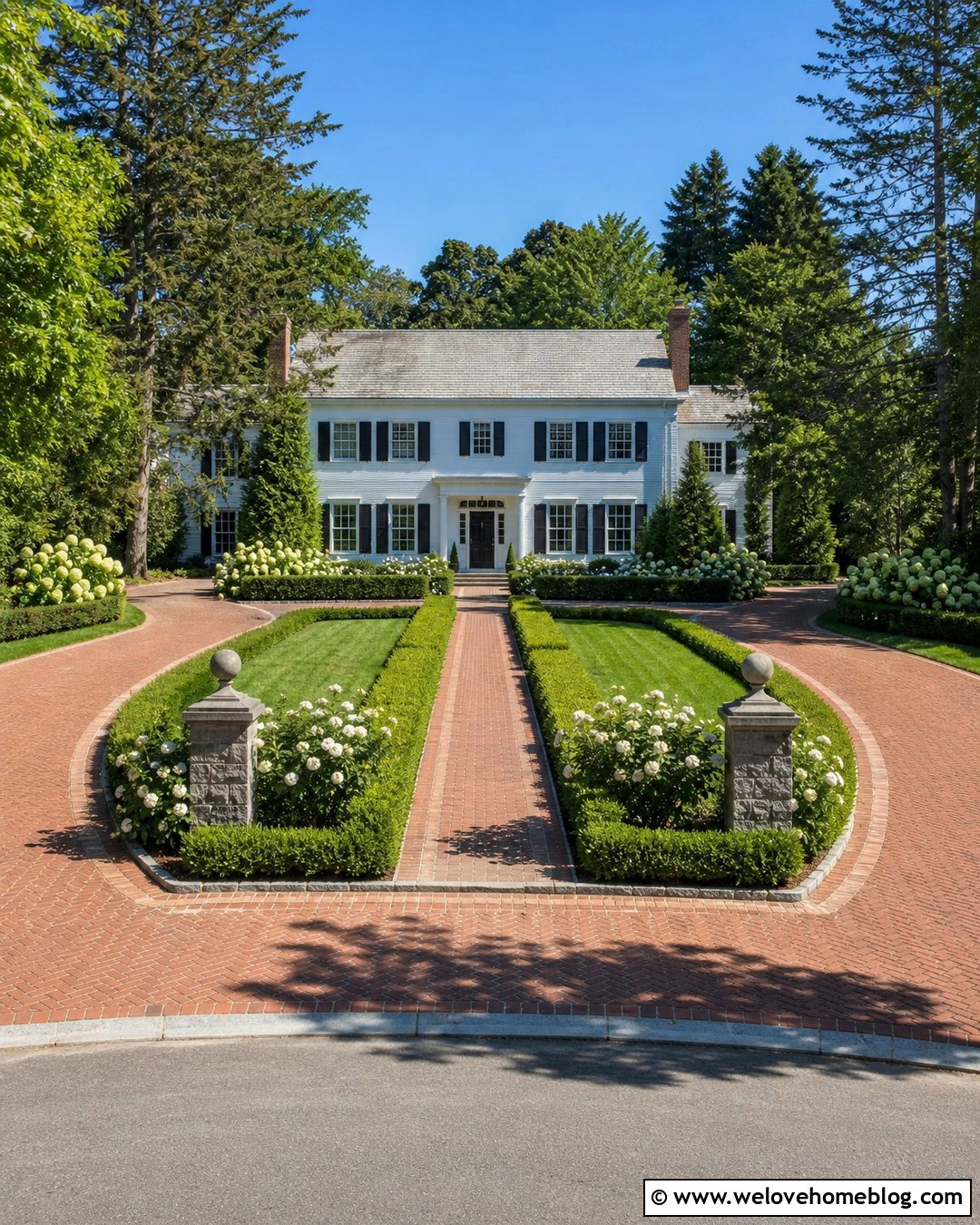 U Shaped Driveway With a Boxwood Garden - 25 u shaped driveway landscaping ideas