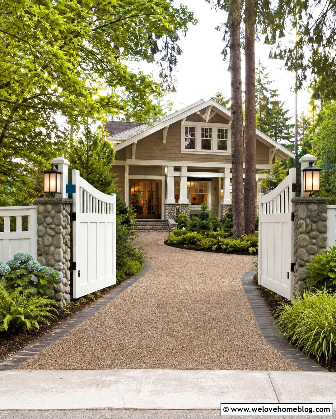 White Craftsman Driveway Gate - 25 White Driveway Gate Ideas