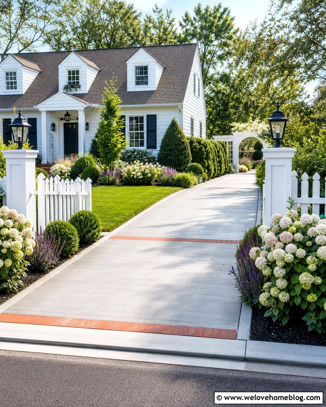 25 House Driveway Entrance Ideas That Elevate Curb Appeal