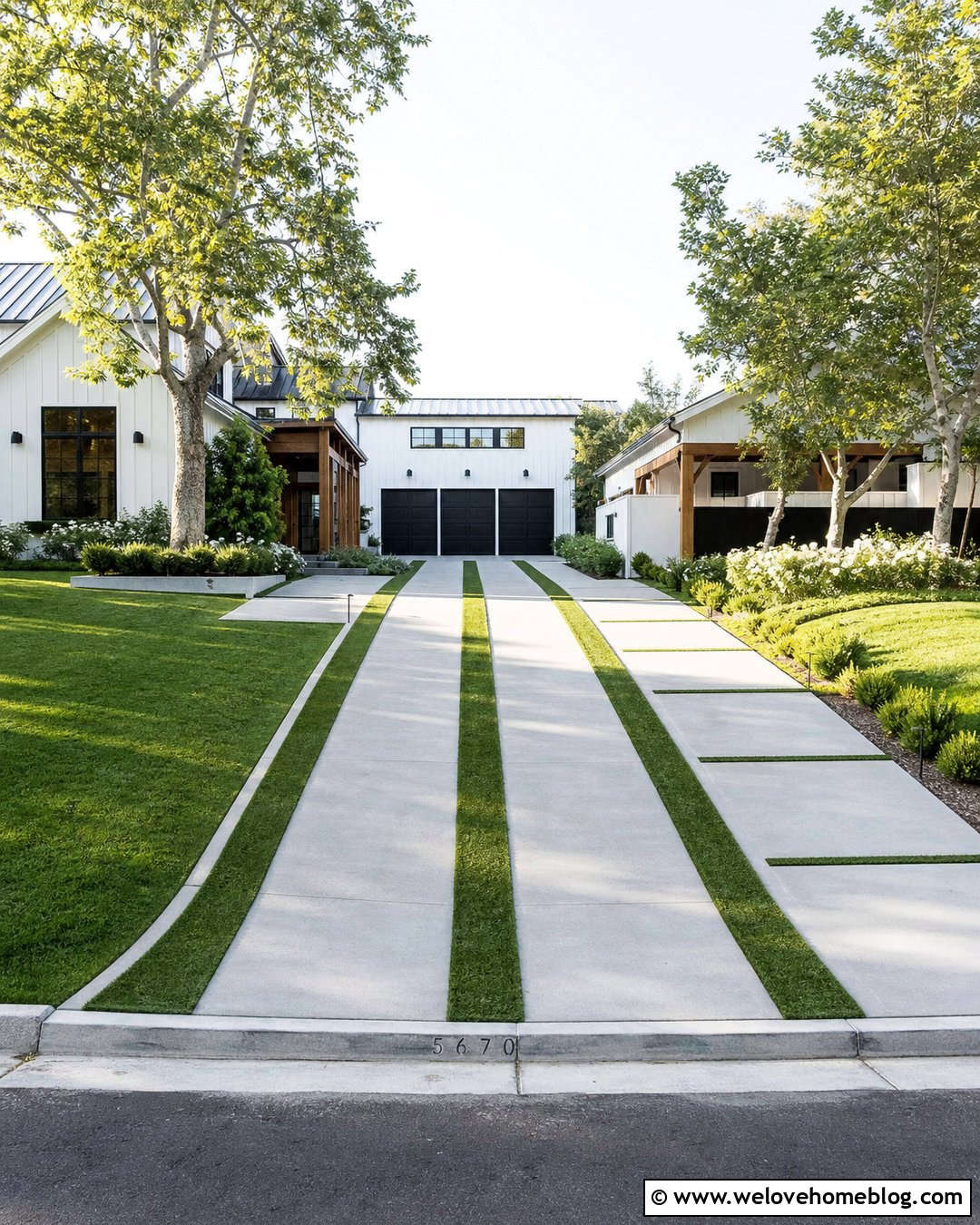 Wide Turf Strip Concrete Driveway - 20 Turf And Concrete Driveway Ideas