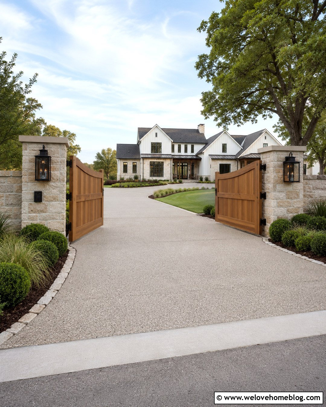 Wood Farm Gate With Automatic Opener - 20 Wood Gates Driveway Farm Entrance Ideas